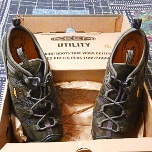 KEEN Utility Steel Toe Men's GARGOYLE/ NAVY,  Shoes Size 11D